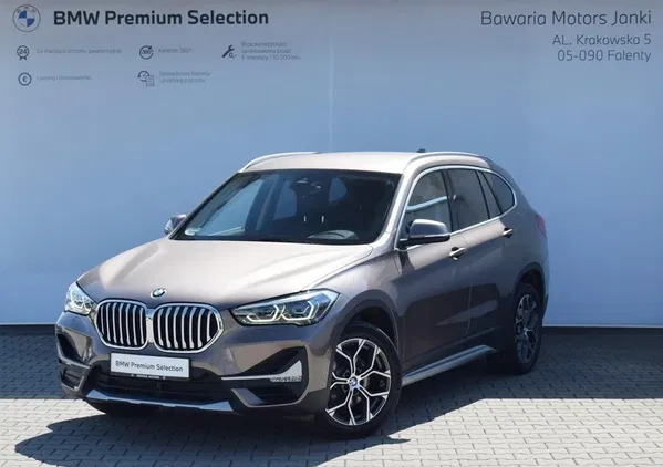 bmw x1 mazowieckie BMW X1 cena 119900 przebieg: 56380, rok produkcji 2019 z Ćmielów